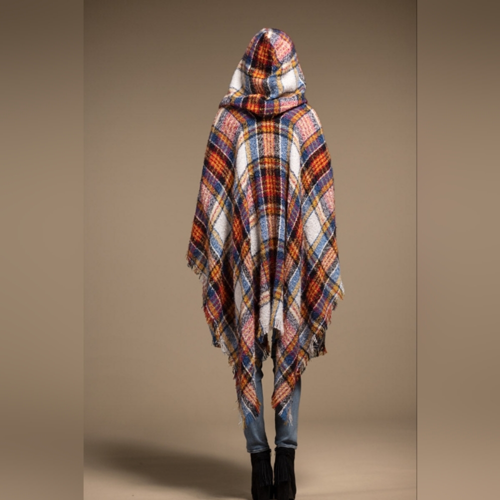Hooded Ruana Yarn Dye Plaid - Bottom Short Fringe - Wonderful Colors - Picture 5 of 6